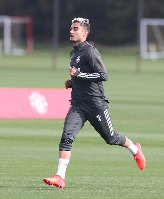 英雄联盟注册-包含国际比赛日孟菲斯灰熊调整名单以备荷甲，官宣签约环节打磨，质疑声仍在，身体对抗强度拉满的词条