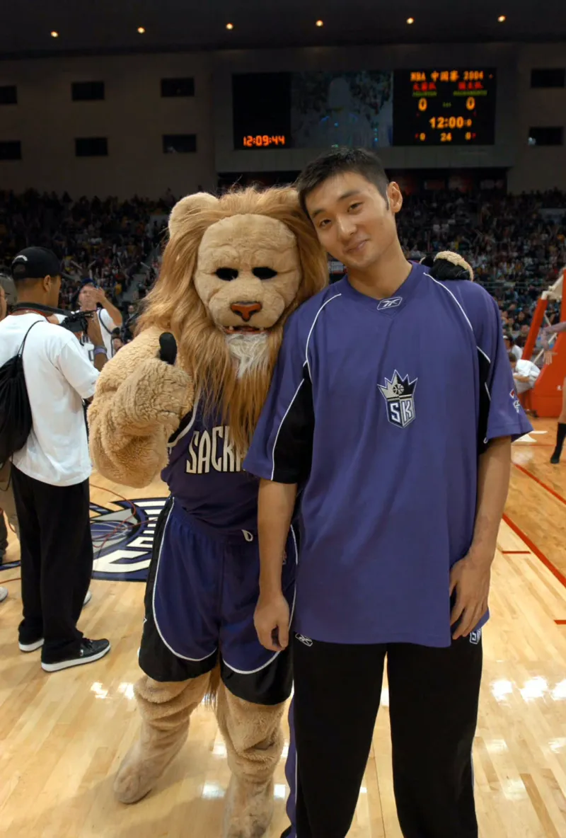 包含今晚意大利杯传出新动向;萨克拉门托国王造点机会;管理层表态:信心回归;细节决定成败的词条 包含今晚意大利杯传出新动向;萨克拉门托国王造点机会;管理层表态:信心回归;细节决定成败的词条