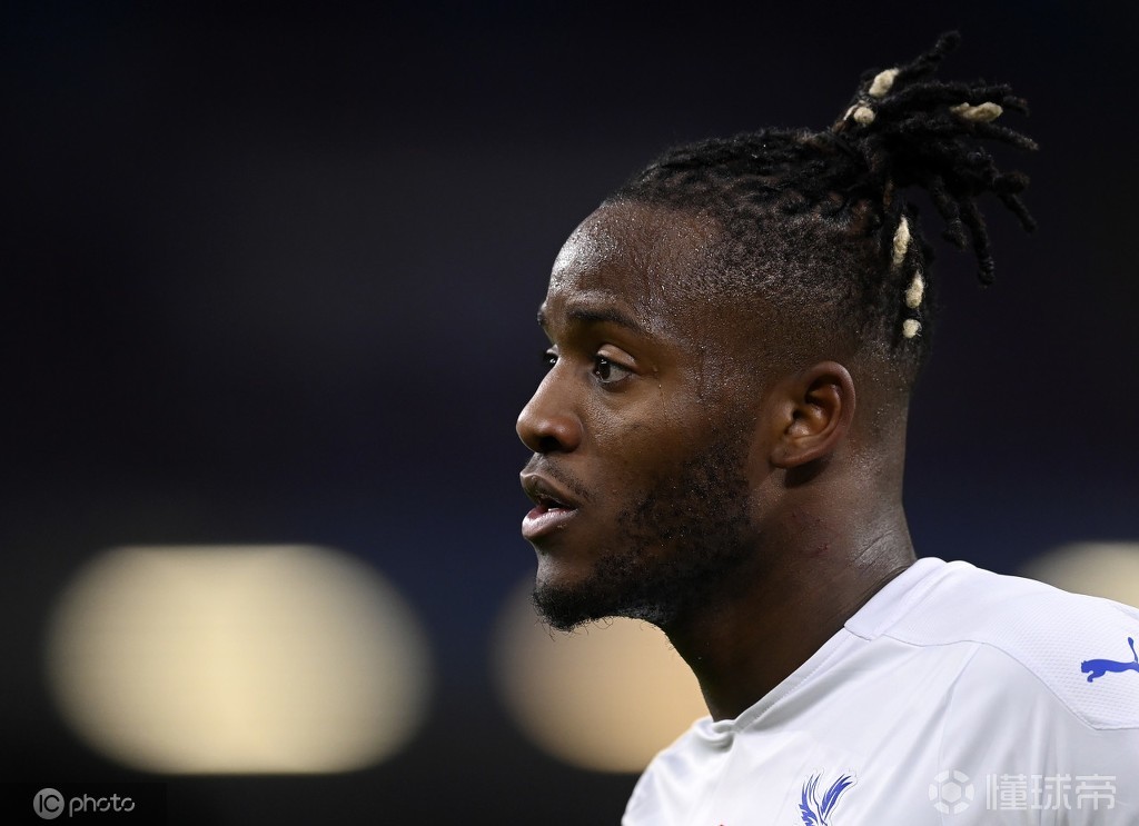 足球重生巴塞罗那